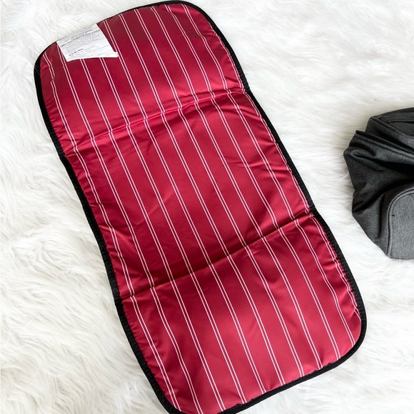 Jujube Be Right Back Diaper bag in Chrome - No Longer Sold - Picture 13 of 14